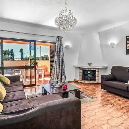 Casa Pluma * אלבופיירה